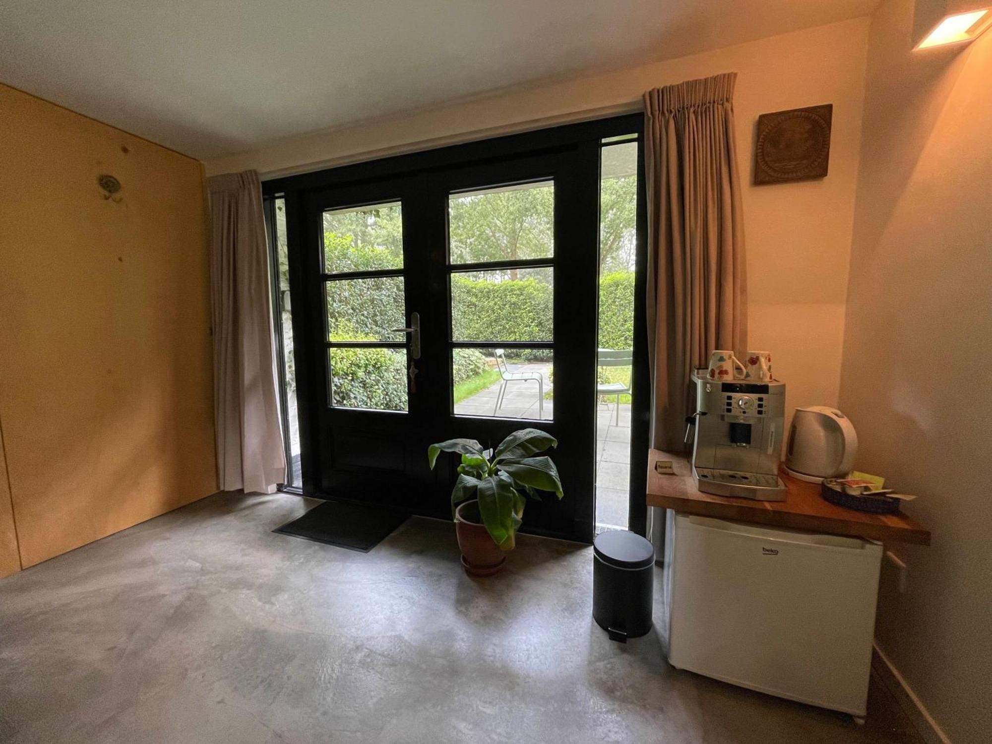 Bed and Breakfast La Grange 28 Bergen op Zoom Exterior foto